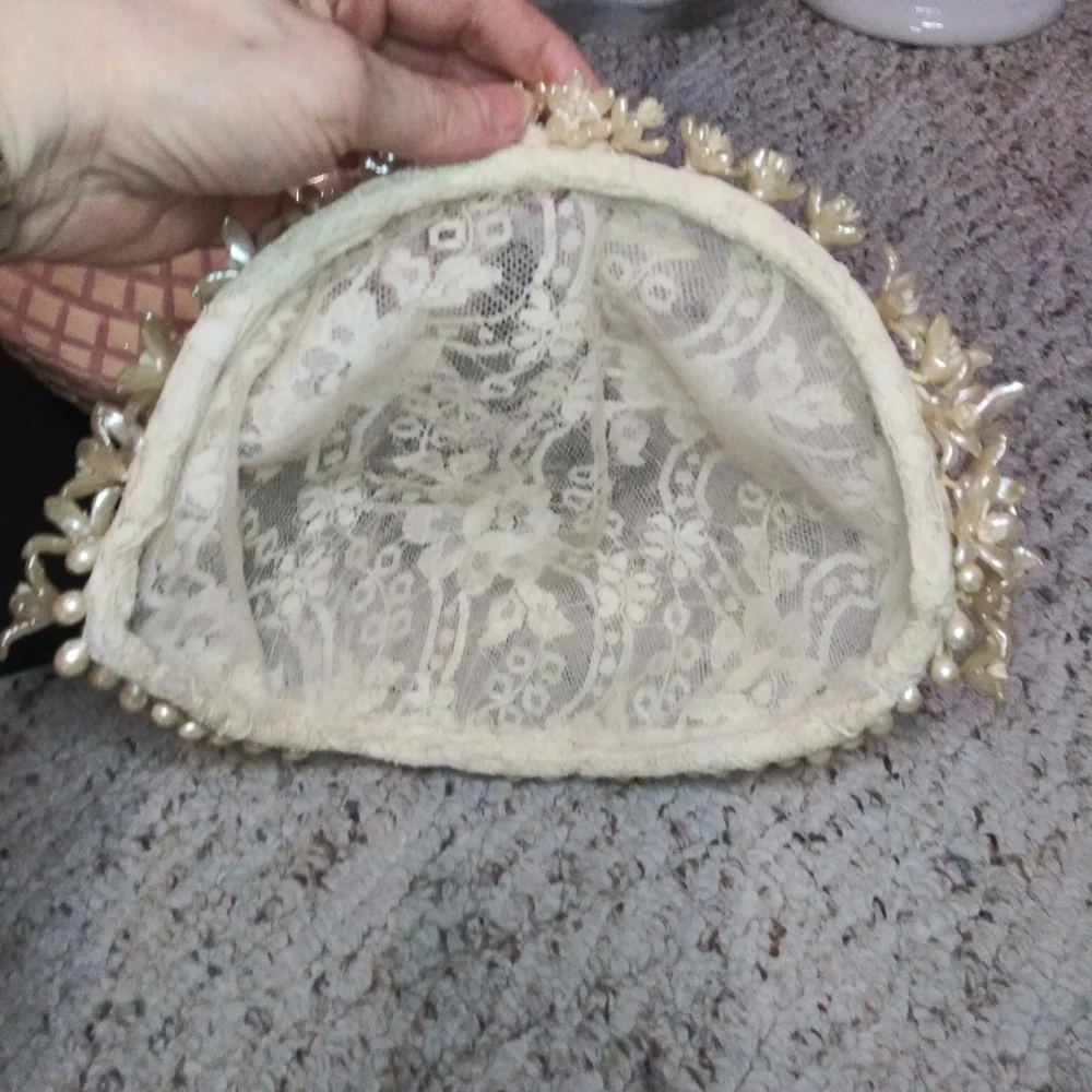 Antique 1920's Ivory Lace Bridal Headpiece With Wax Flower & Pearl Trim - Picture 9 of 10